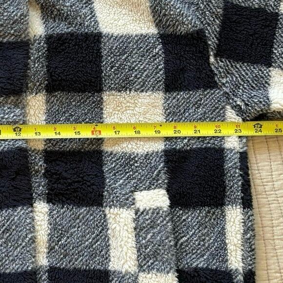 Billabong Checkered Faux Fur Black Cream Snap-Up Jacket Women’s Sz M - Picture 8 of 9